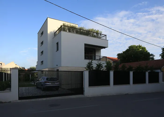 Tereza Zadarvillas Villa *