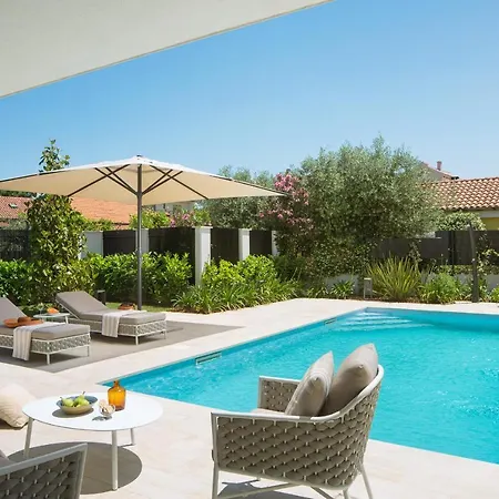 Tereza Zadarvillas * Zadar