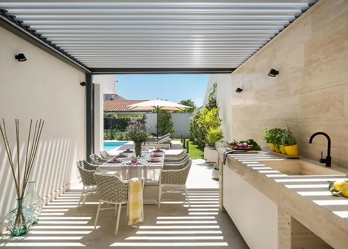 Tereza Zadarvillas Вилла