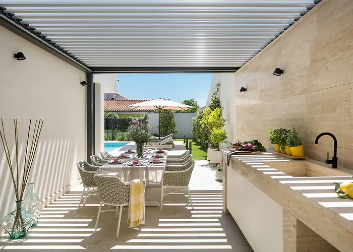 Вилла Tereza Zadarvillas *